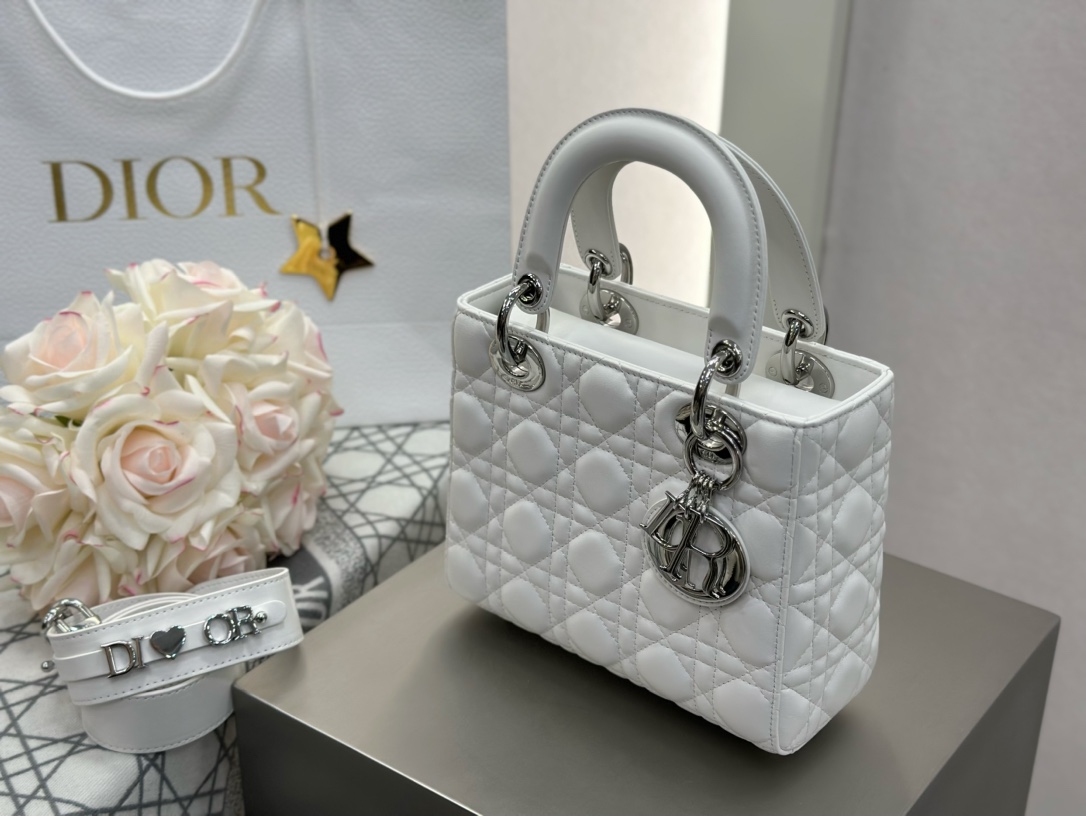 79508d0a5a3b13972c417d1485df3182_1736525856_4866.jpg