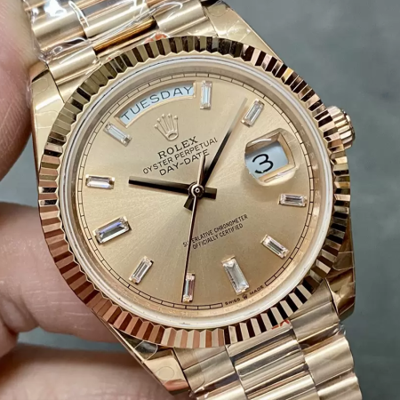 GM공장 V3 롤렉스 데이데이트 살몬 다이아 다이얼 로즈골드 금통 40mm 228235