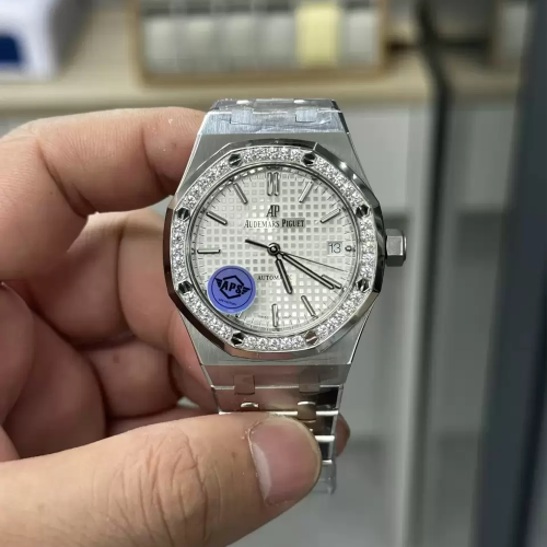 APS공장 오데마피게 로얄오크 화이트 다이얼 37mm 15451 다이아 베젤