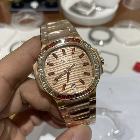 3K공장 파텍필립 노틸러스 7118 로즈골드 금통 다이아 베젤 34mm 여성용