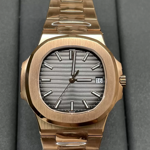 3K공장 파텍필립 노틸러스 블랙 다이얼 로즈골드 금통 5711