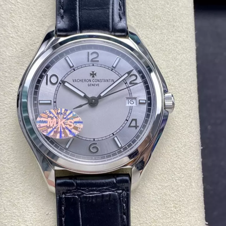 ZF공장 바쉐론콘스탄틴 피프티식스 컬렉션 실버 다이얼 4600E