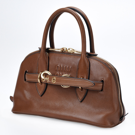 미우미우 아벙츄어 미니 나파 레더 백 오크