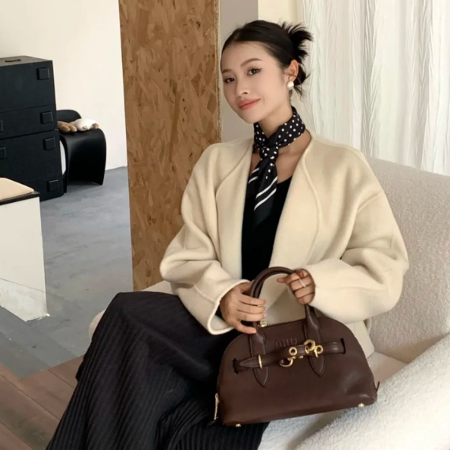 미우미우 아벙츄어 미니 나파 레더 백 브라운