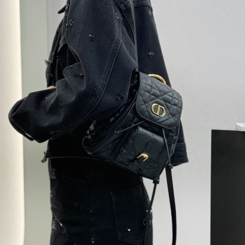 디올 카로 백팩 블랙 스몰