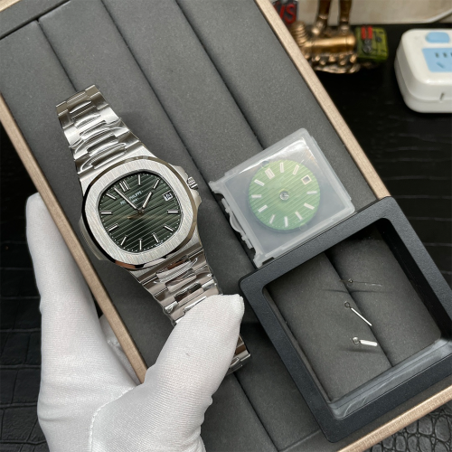 3K 공장 파텍필립 그린 다이얼 노틸러스 5711 1A-014