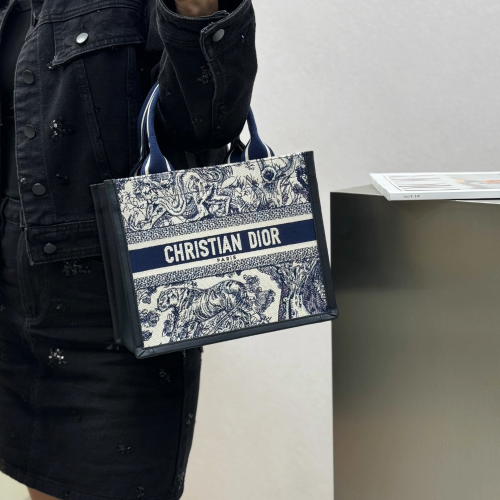 디올 스몰 북 토트백 트왈 드 주이 소바쥬 자수 화이트 네이비 블루