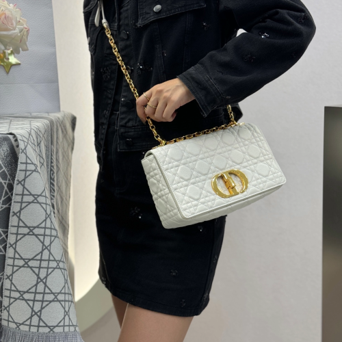 디올 미디엄 카로백 서플 까나쥬 아이보리