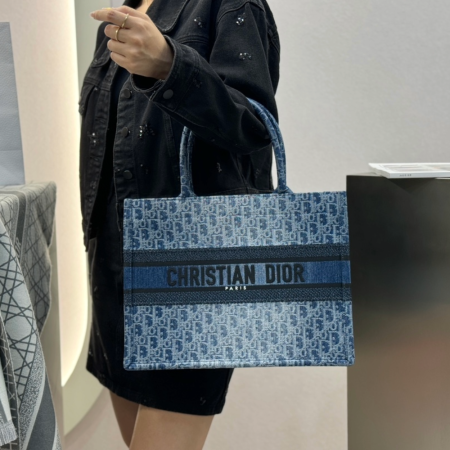 디올 미디엄 블루 데님 오블리크 북 토트백