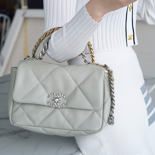 팬더샵 샤넬 램스킨 19 플랩백 스몰 그레이 실버버클