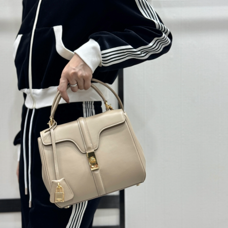 셀린느 스몰 16 토트백 인 새틴 카프스킨 카푸치노 188003