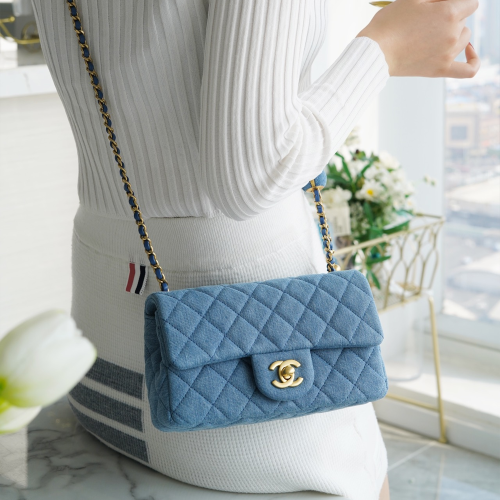 팬더샵 샤넬 22C 골드볼 플랩백 금장