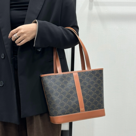 셀린느 트리오페 캔버스 카프스킨 카바스백 스몰 탄 115082