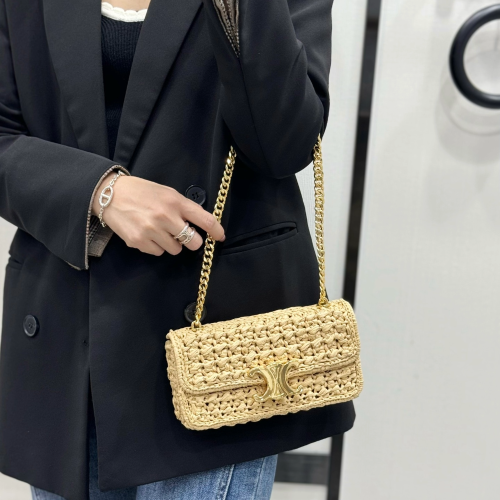 셀린느 트리옹프 체인 숄더백 라피아 197993