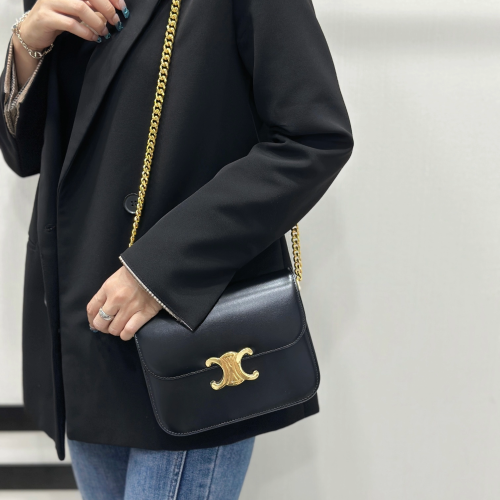 셀린느 미디엄 칼리지 숄더백 블랙 113583