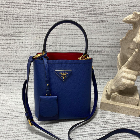 프라다 사피아노 파니에 두블레 스몰 토트 숄더백 네이비 1BA217