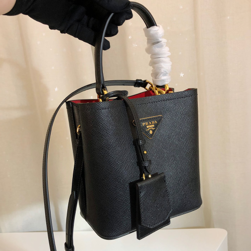 프라다 사피아노 파니에 두블레 스몰 토트 숄더백 블랙 1BA217