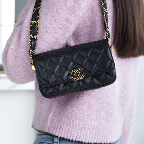 팬더샵 샤넬 23K 카프스킨 와이드 숄더 플랩백 블랙