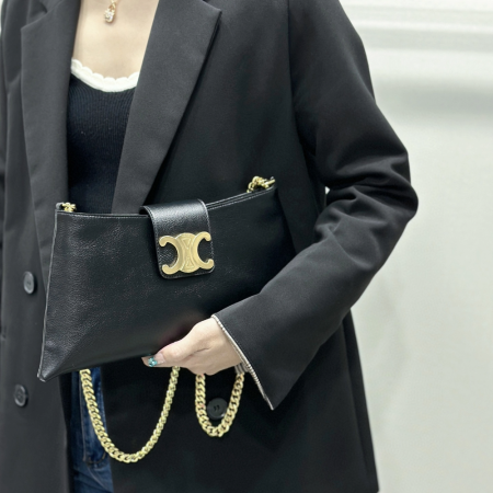 셀린느 미디엄 윌턴 백 스무스 카프스킨 블랙 113673