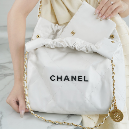 팬더샵 샤넬 22P 22백 스몰 화이트 블랙로고