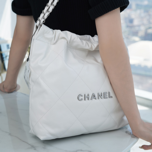 팬더샵 샤넬 22P 22백 스몰 화이트 은장