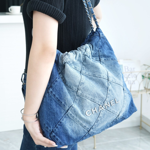 팬더샵 샤넬 23A 데님 블루 22백 스몰 은장