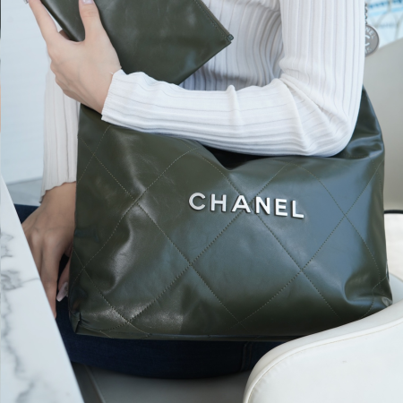 팬더샵 샤넬 23A 22백 올리브 그린 스몰 은장