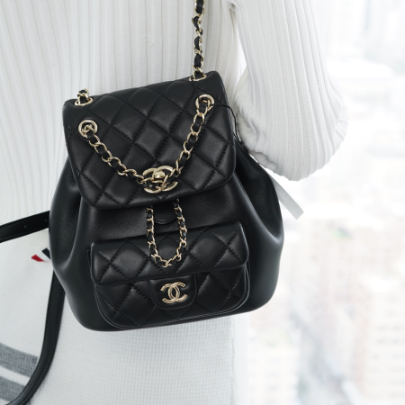 팬더샵 샤넬 스몰 백팩 램스킨 & 금장 블랙