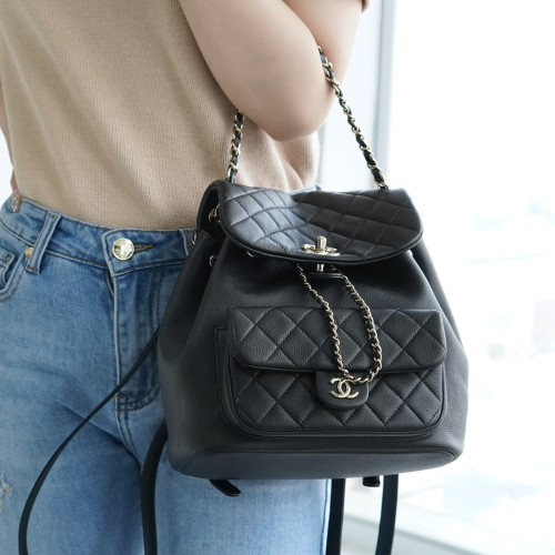 팬더샵 샤넬 23C 라지 듀마 백 블랙