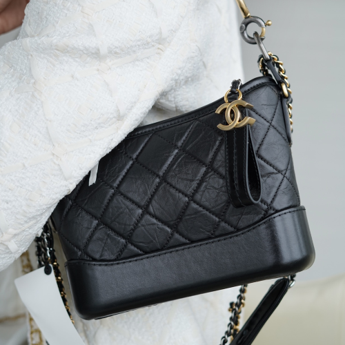 팬더샵 샤넬 클래식 가브리엘 호보 백 스몰 블랙