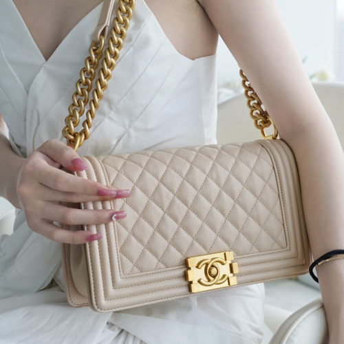 팬더샵 샤넬 보이백 캐비어 베이지 금장 미디움