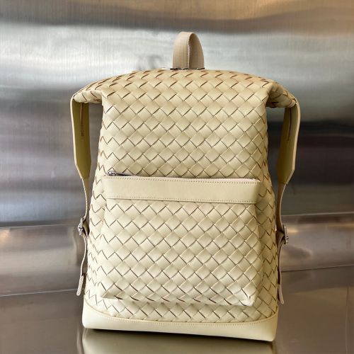 보테가베네타 인트레치오 백팩 베이지 653118