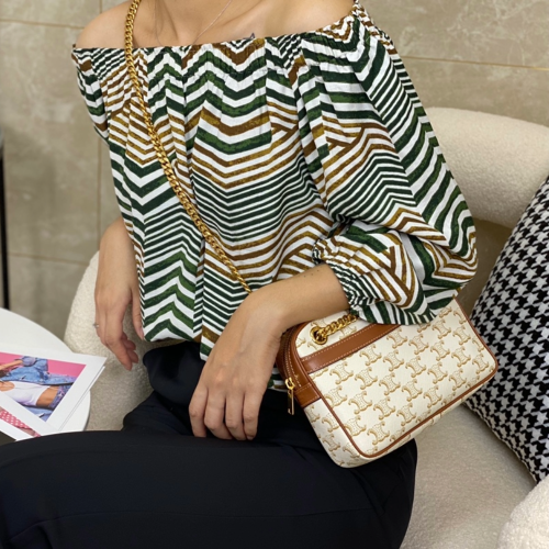 셀린느 트라이엄프 파타팡스 숄더백 스몰 화이트 196252