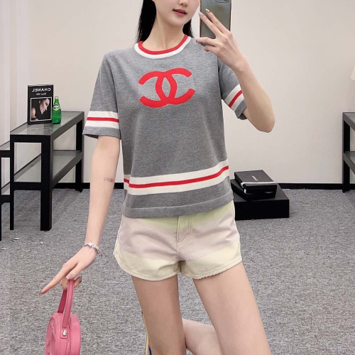 샤넬 25SS 스트라이프 CC로고 니트 반팔 그레이