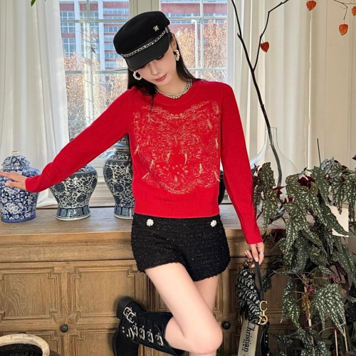 디올 레드 골드 자수 나비 긴팔 스웨터