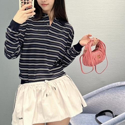 미우미우 스트라이프 폴로 니트