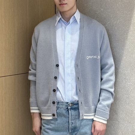 디올 가디건 세일러 칼라 울 캐시미어 시그니쳐 온 더 백 그레이