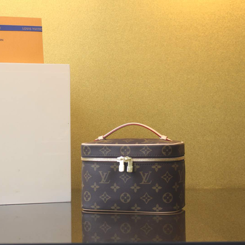 루이비통 니스 미니 모노그램 M44495