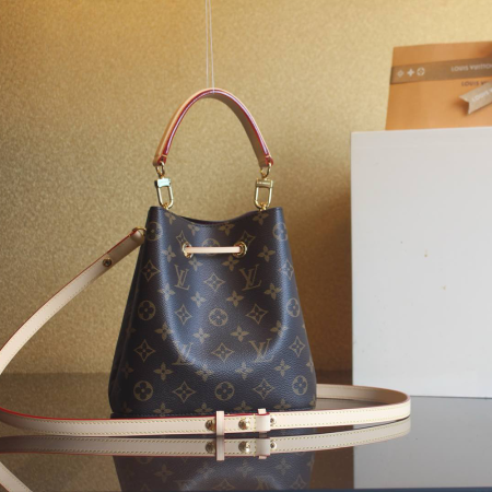 루이비통 네오노에 BB 모노그램 M46581