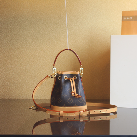 루이비통 나노 노에 모노그램 M81266