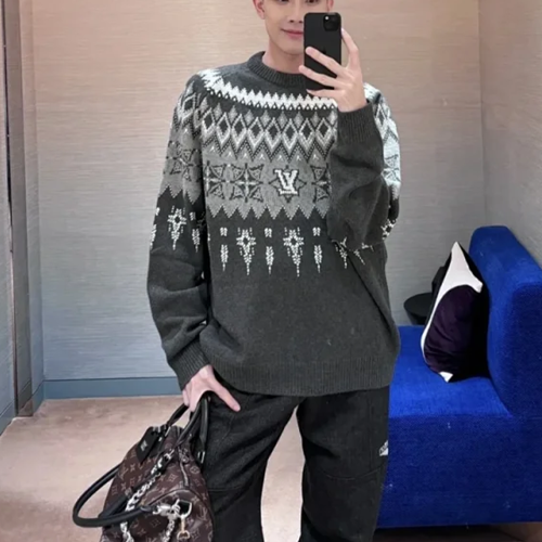 루이비통 엠벨리시드 울 캐시미어 블렌드 풀오버 1AGJUQ