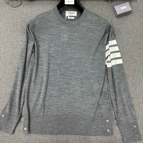 톰브라운 4선 울 풀오버 니트 그레이