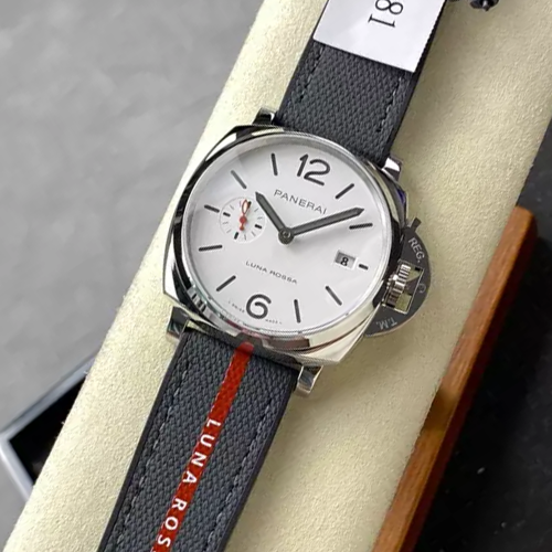 VS공장 파네라이 루미노르듀에 루나로사 42mm PAM1381