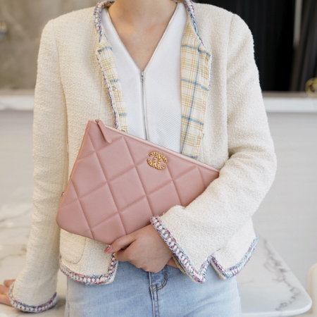 팬더샵 샤넬 19 파우치 램스킨 핑크