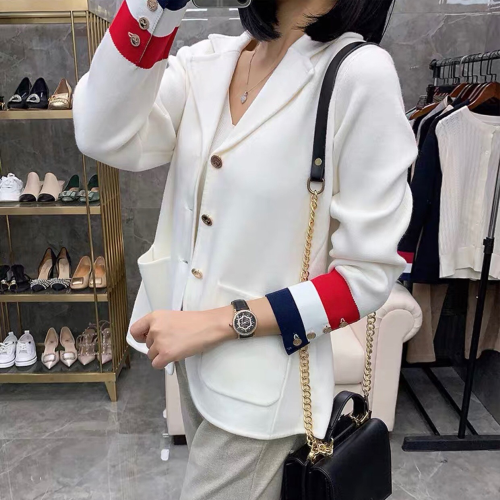 톰브라운 25SS 클래식 울 니트 자켓 화이트