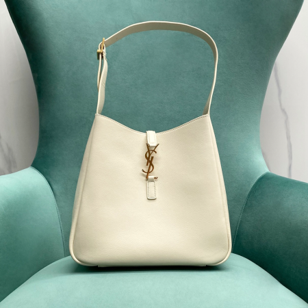 생로랑 LE 5 A 7 호보백 화이트 713939