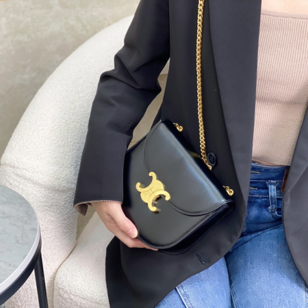 셀린느 트리오페 체인백 베사체 샤이니 카프스킨 블랙 110973