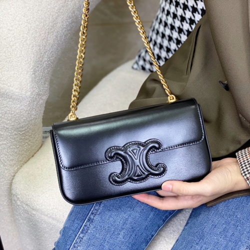 셀린느 퀴르 트리오페 플랩 체인 숄더백 블랙 199243