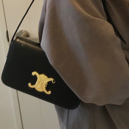 셀린느 트리오페 숄더백 블랙 194143