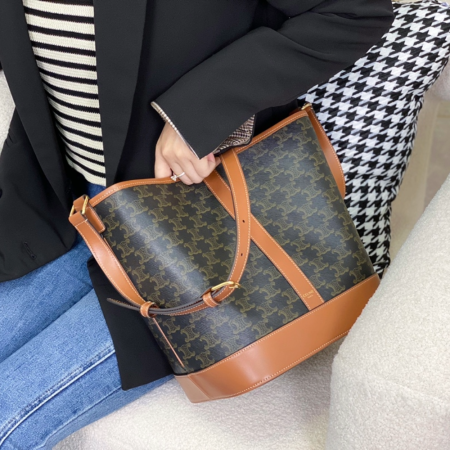 셀린느 트리오페 미디엄 버킷백 191132